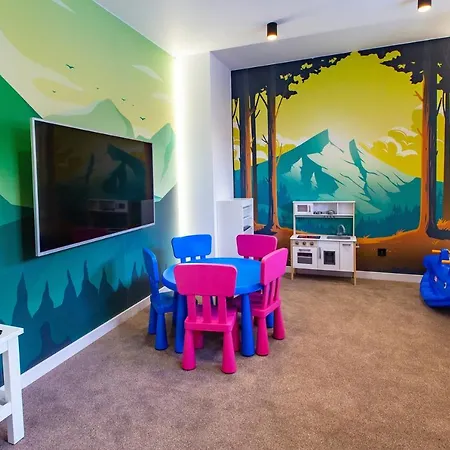 Madlen Kalinowa Sauna Grota Solna 슈차이르크