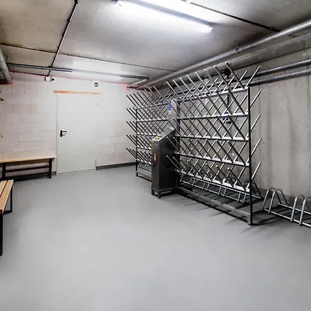 Madlen Kalinowa Sauna Grota Solna *