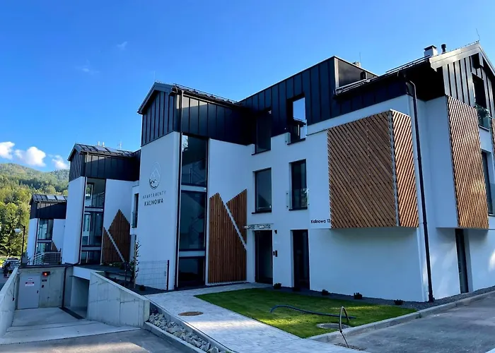 Madlen Kalinowa Sauna Grota Solna 슈차이르크