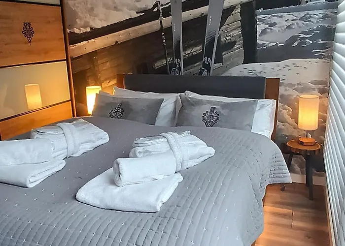 Madlen Kalinowa Sauna Grota Solna שצ'צ'ירק