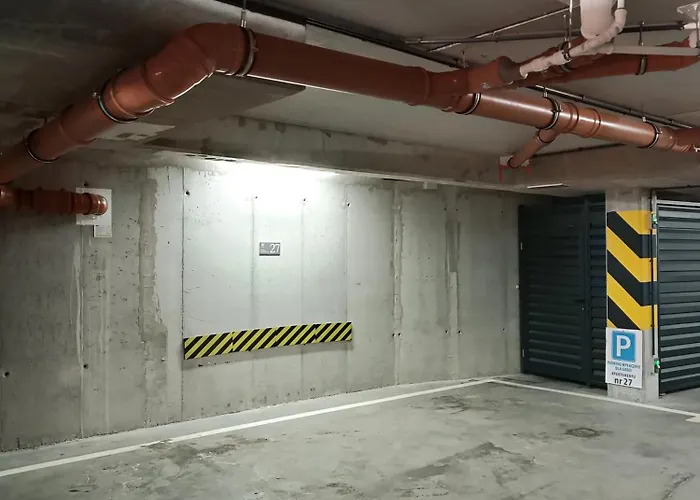 Madlen Kalinowa Sauna Grota Solna דירה