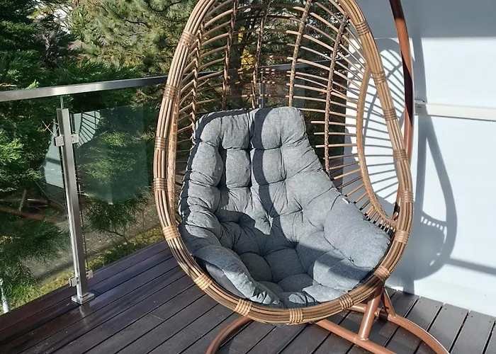 Madlen Kalinowa Sauna Grota Solna Apartment